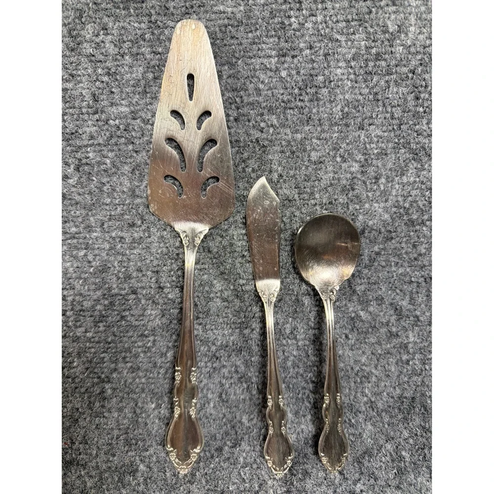 Supreme Cutlery by Towle E.P., Korea 'Baroness' Flatware Set 60pc Vintage